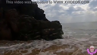 Couple Indulges In Public Sex On The Beach