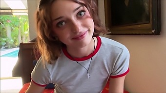 Step-Sister’s Secret: Shrooms And Family Therapy With Alex Adams